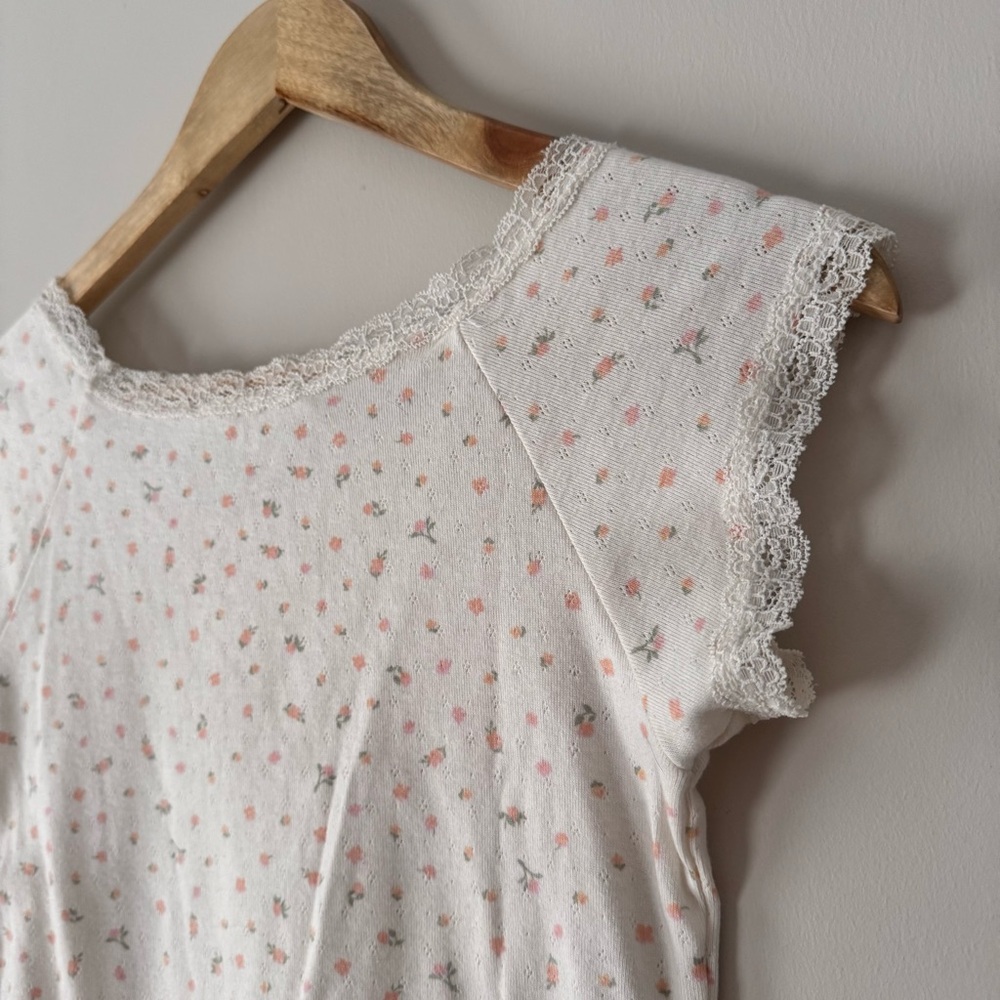 Crop Tee - Picture 2 of 5